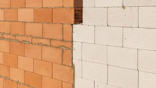 pustak ceramiczny i beton komórkowy – porównanie materiałów